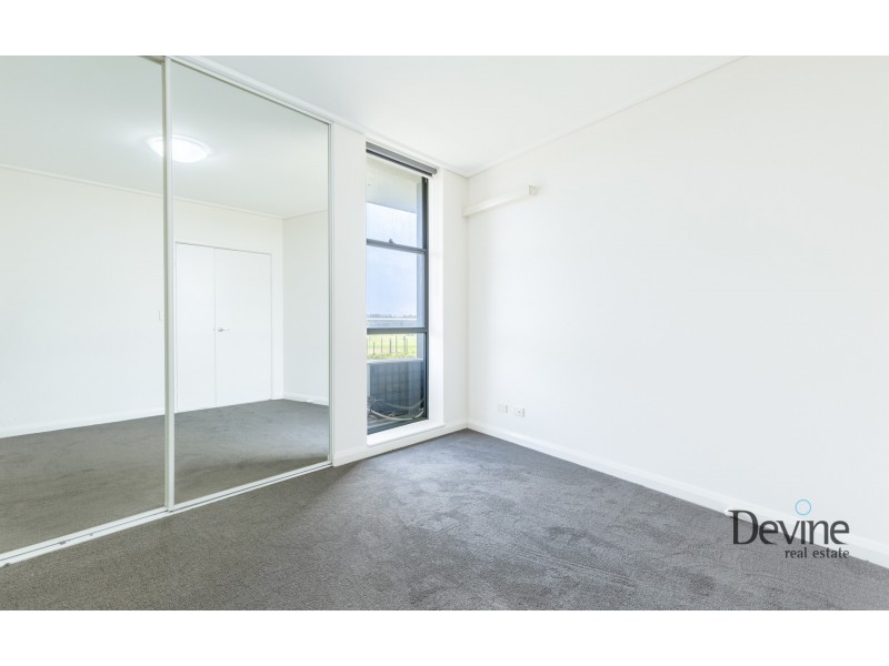 139/27 Bennelong Road, Wentworth Point NSW 2127