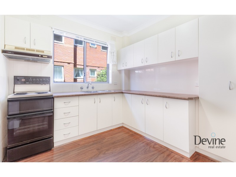 2/63 Warren Road, Marrickville NSW 2204