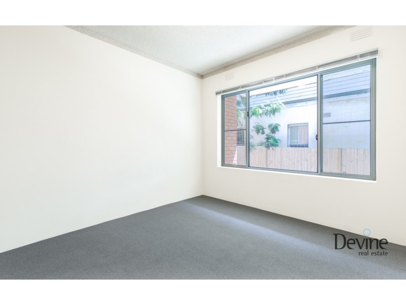 2/63 Warren Road, Marrickville NSW 2204