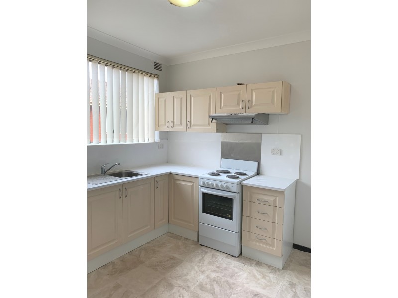 2/14 Willeroo Street, Lakemba NSW 2195