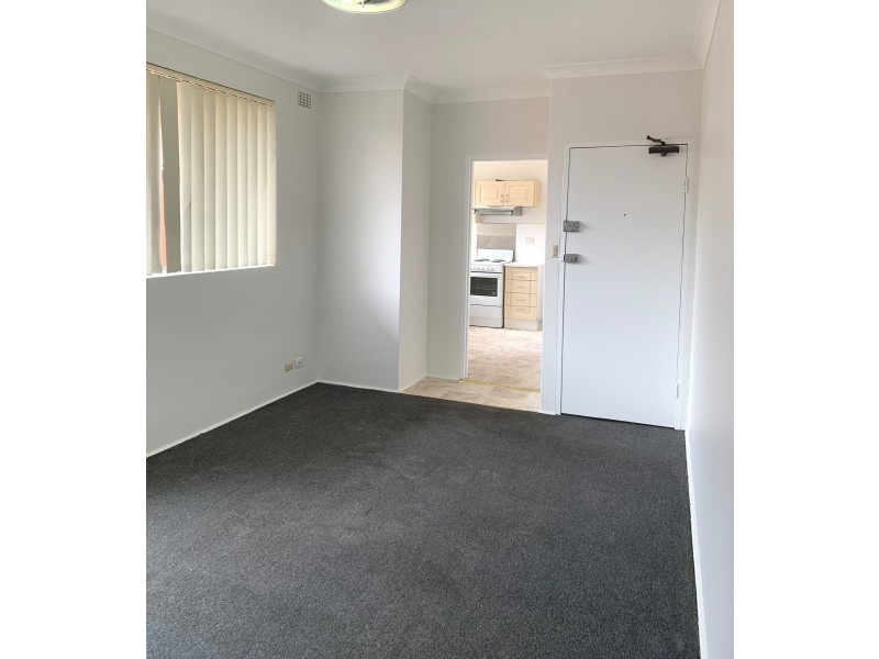 2/14 Willeroo Street, Lakemba NSW 2195