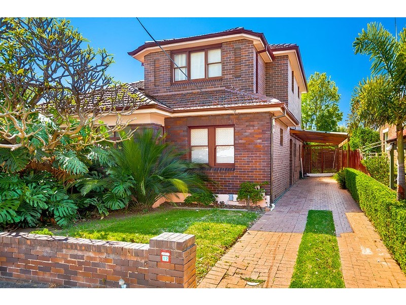 12 Mount Pleasant Avenue, Burwood NSW 2134