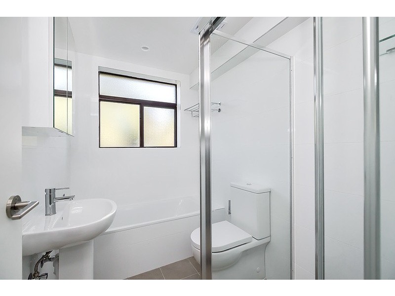 2/7-9 Burlington Road, Homebush NSW 2140