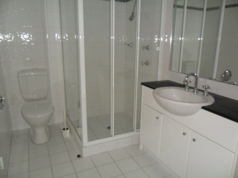 1/1 Bradley Place, Liberty Grove NSW 2138