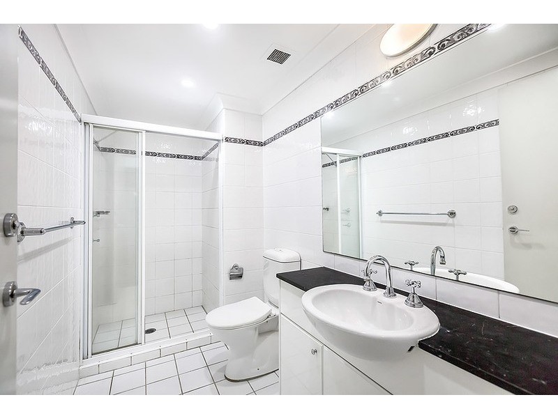 24/3 Bradley Place, Liberty Grove NSW 2138