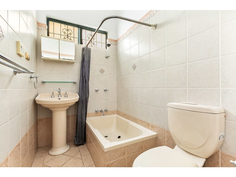 9 Bedford Crescent, Dulwich Hill NSW 2203