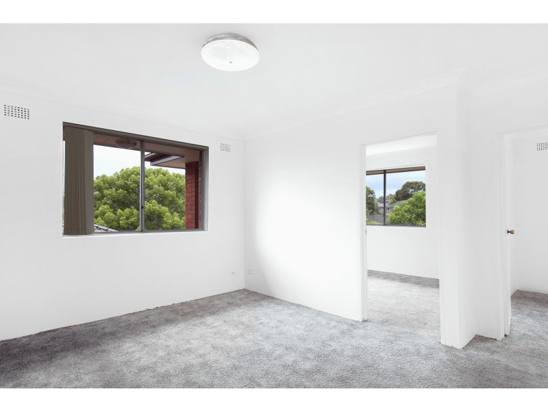 9/14 Willeroo Street, Lakemba NSW 2195