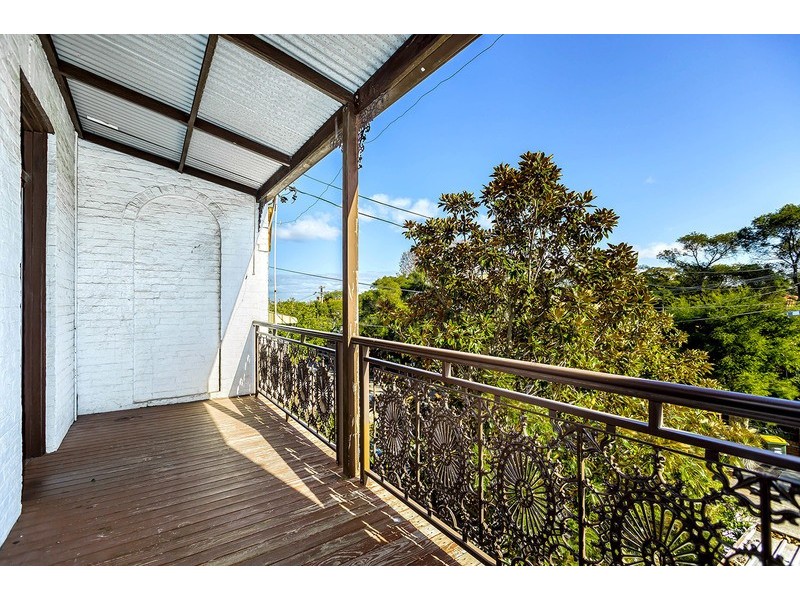 2/27 Wemyss Street, Enmore NSW 2042