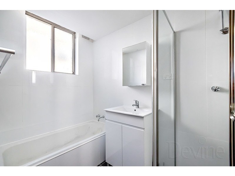 2/72 Charlotte Street, Ashfield NSW 2131