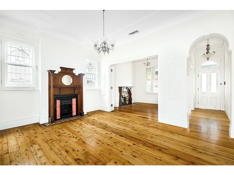 54 Frederick Street, St Peters NSW 2044