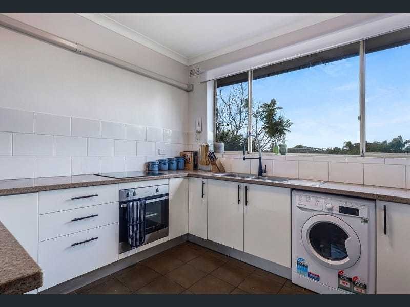 4/107 Amy Street, Regents Park NSW 2143