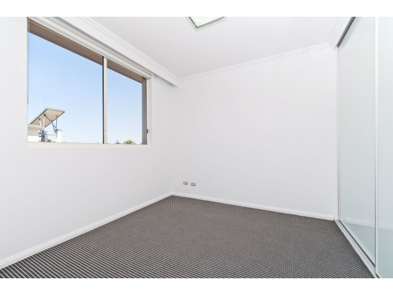 23/27 Windward Parade, Chiswick NSW 2046