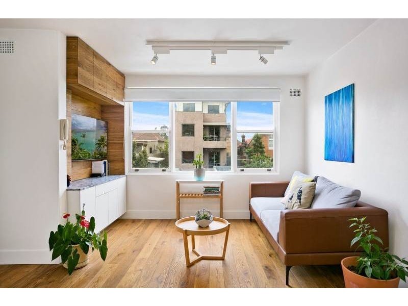 8/6 Esk Street, Marrickville NSW 2204