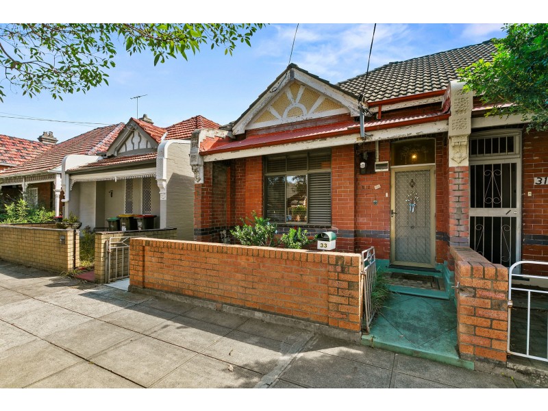 33 Frampton Avenue, Marrickville NSW 2204