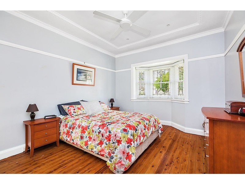 42 Arthur Street, Rodd Point NSW 2046