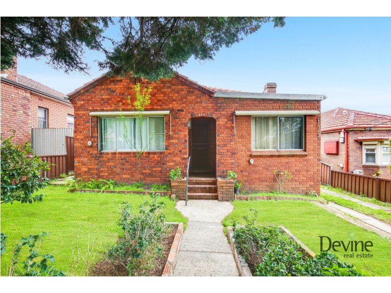 214 Bexley Road, Earlwood NSW 2206