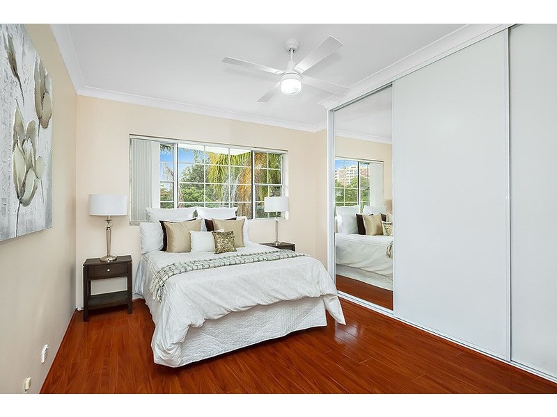 6/33 Albert Road, Strathfield NSW 2135