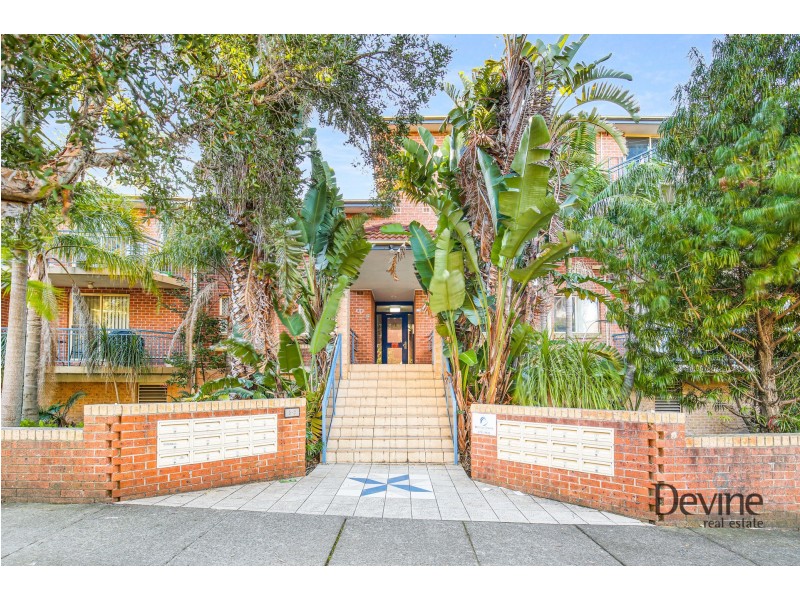 20/5-9 Marlene Crescent, Greenacre NSW 2190