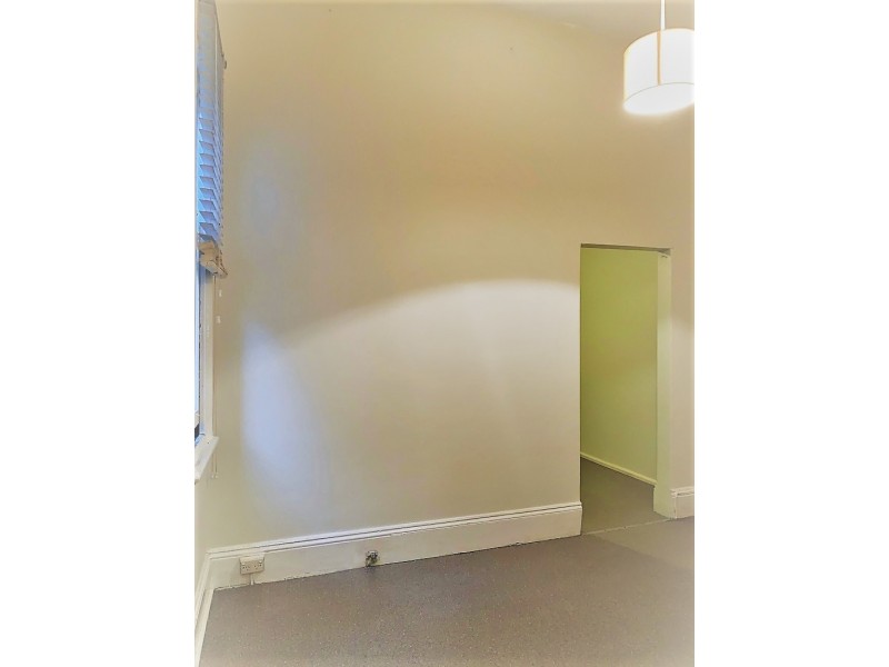 2/71 Warren Road, Marrickville NSW 2204