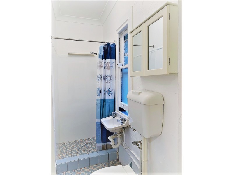 2/71 Warren Road, Marrickville NSW 2204