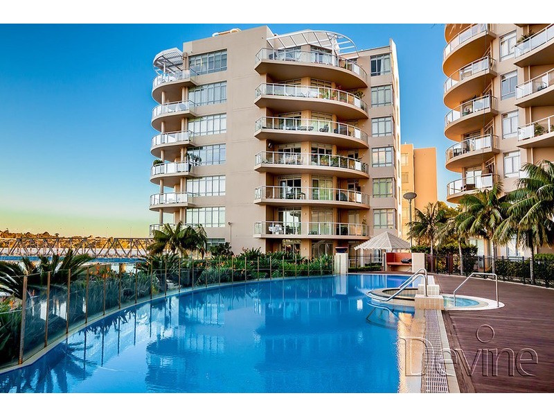 802/5 Cary Street, Drummoyne NSW 2047