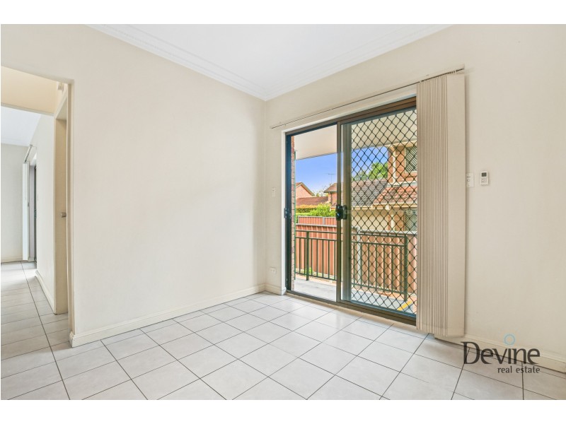 2/186 Croydon Avenue, Croydon Park NSW 2133