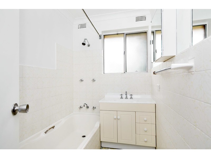 8/40 Duntroon Street, Hurlstone Park NSW 2193