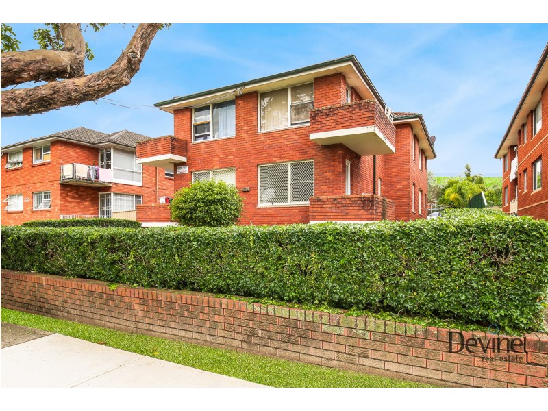 2/128 Sproule Street, Lakemba NSW 2195