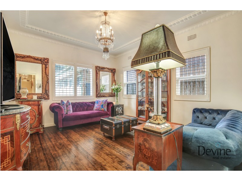 1/11 The Avenue, Ashfield NSW 2131