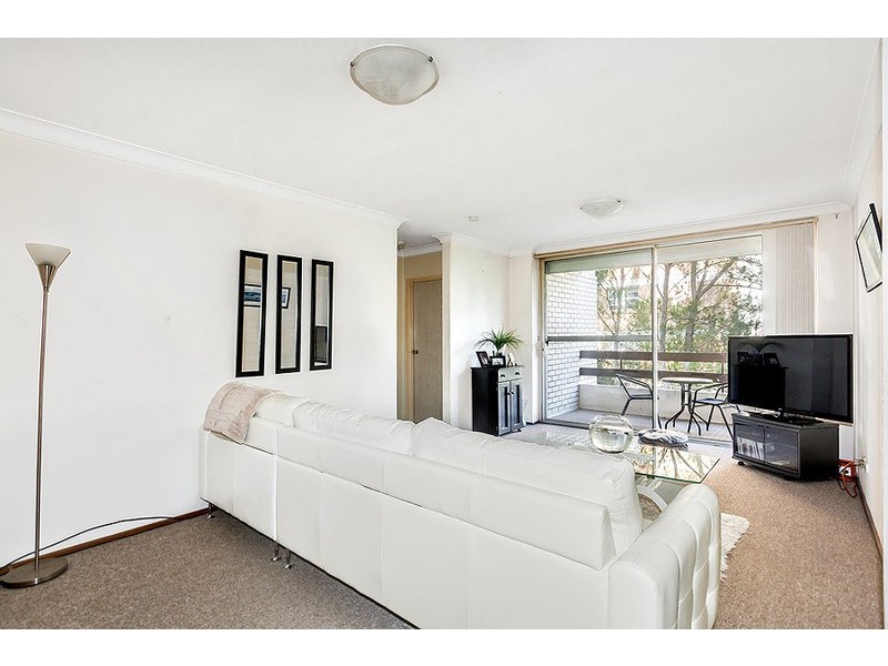 8/18 Victoria Street, Burwood NSW 2134