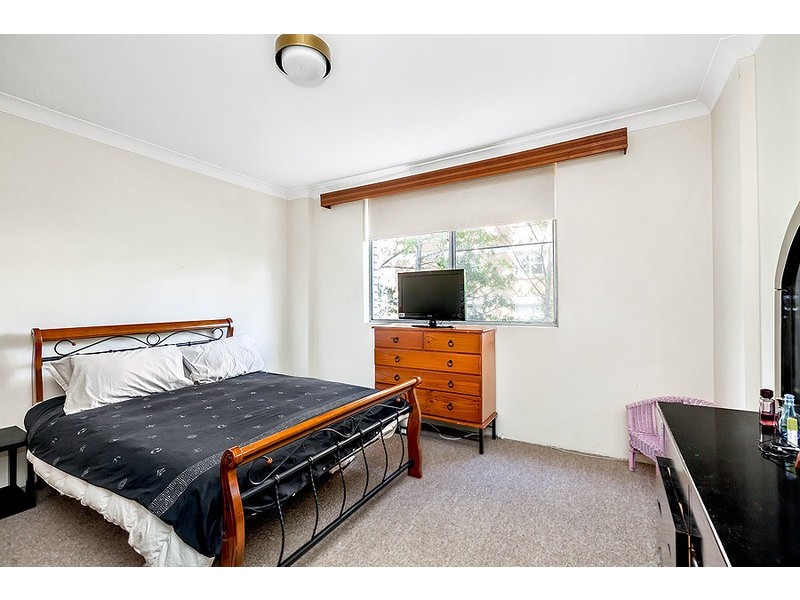 8/18 Victoria Street, Burwood NSW 2134