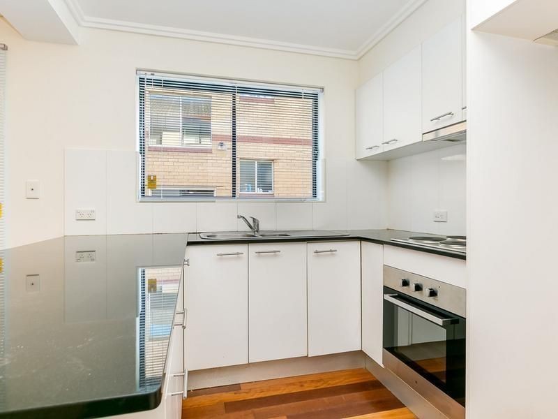6/30 Glen Street, Marrickville NSW 2204