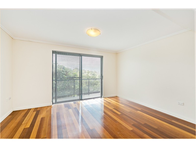 3/30 Glen Street, Marrickville NSW 2204