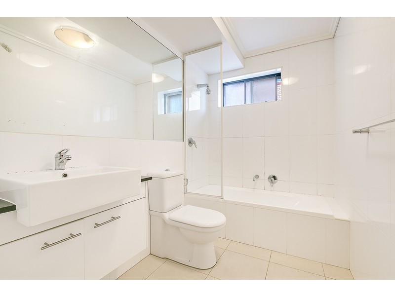 3/30 Glen Street, Marrickville NSW 2204