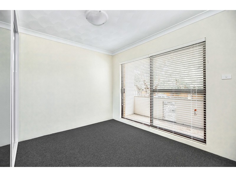 2/72 Burlington Road, Homebush NSW 2140