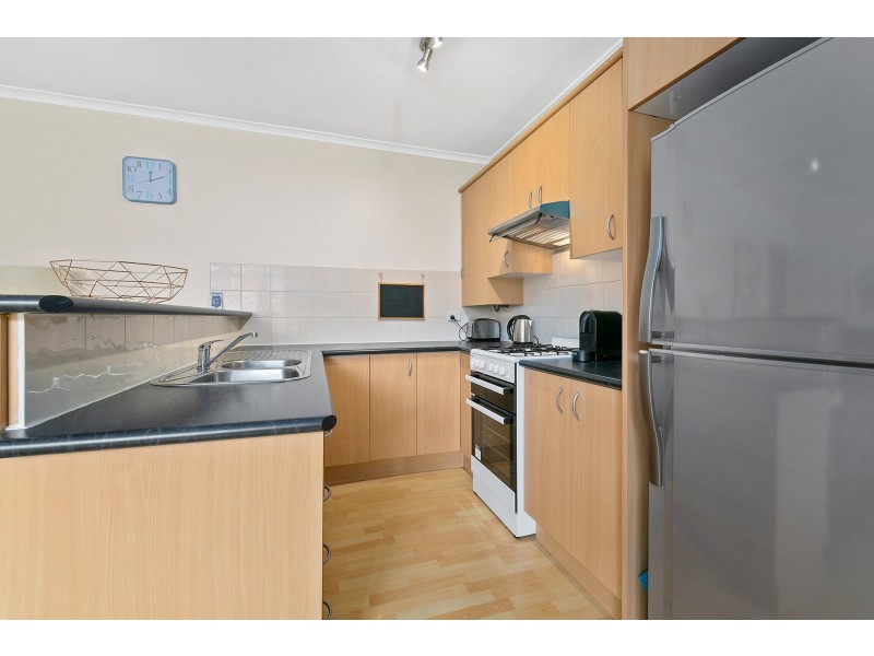 2/6 Esk Street, Marrickville NSW 2204