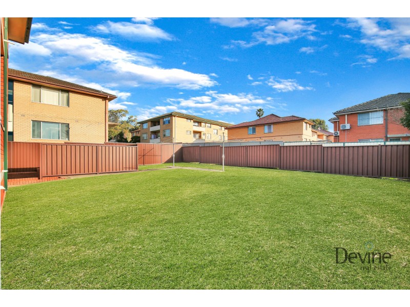 4/52 Colin Street, Lakemba NSW 2195