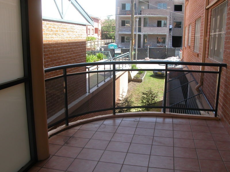 4/10 Grosvenor Street, Croydon NSW 2132