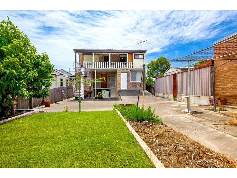 20 Third Avenue, Campsie NSW 2194