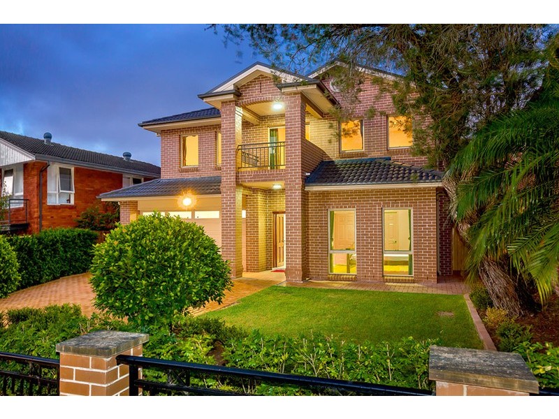 19 Woodward Avenue, Strathfield NSW 2135