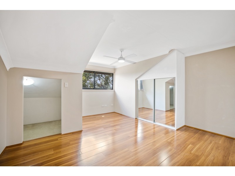 42/9-17 Eastbourne Road, Homebush West NSW 2140