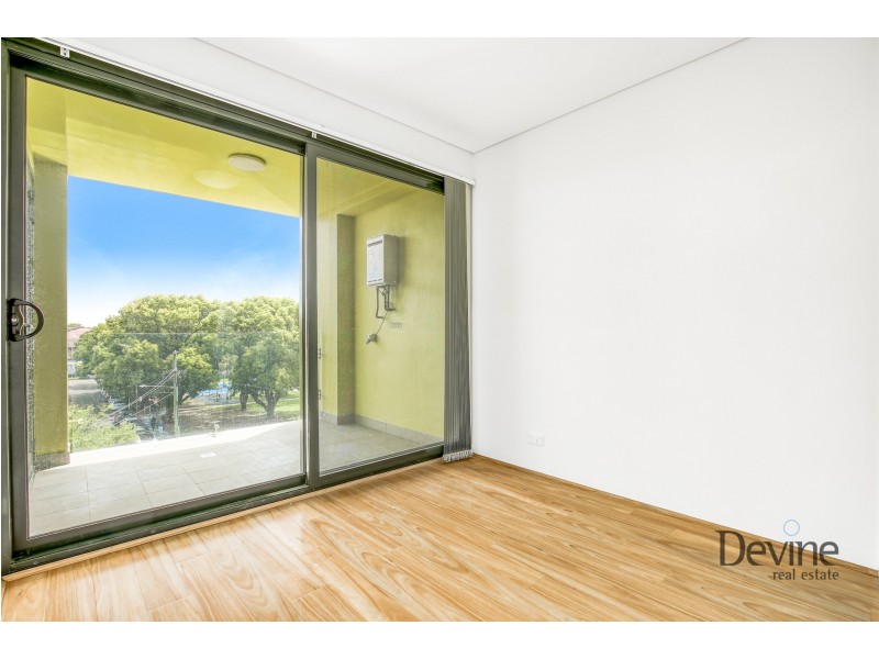 13/20-22 Anglo Road, Campsie NSW 2194