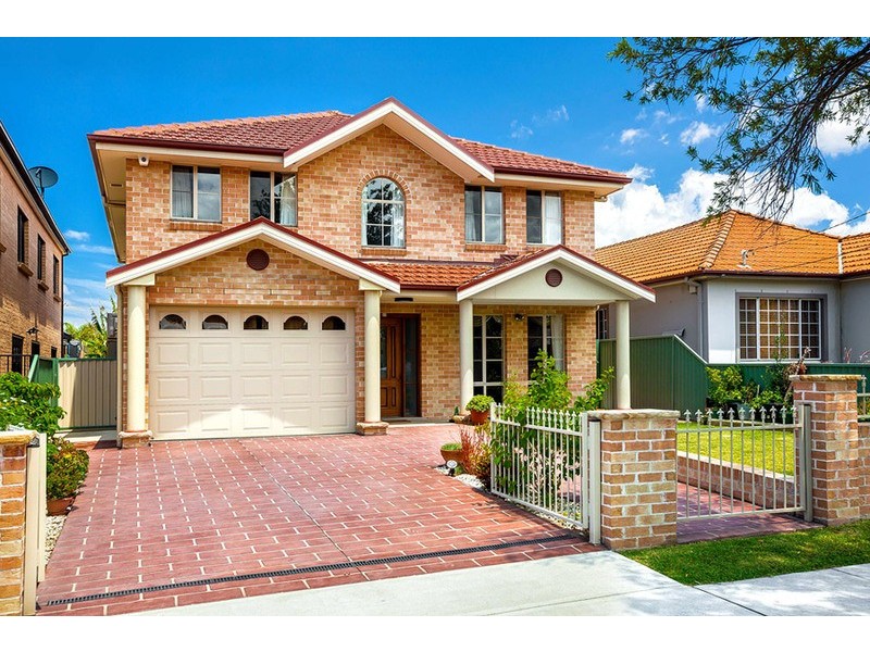 23 Shannon Street, Greenacre NSW 2190