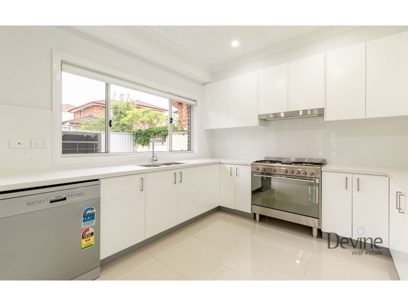 3/117-119 Stoddart Street, Roselands NSW 2196