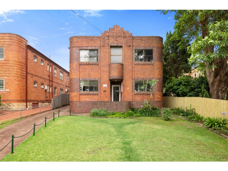 2/143 Victoria Street, Ashfield NSW 2131