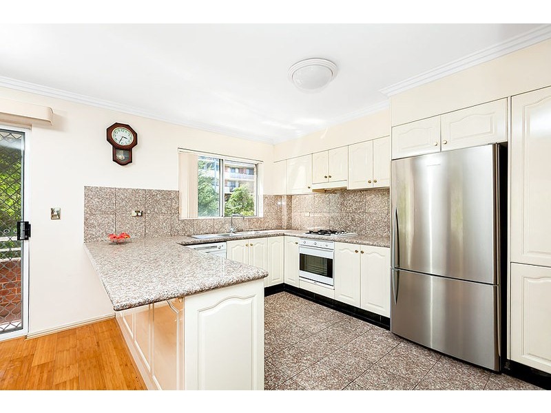 8/2-8 Beresford Road, Strathfield NSW 2135