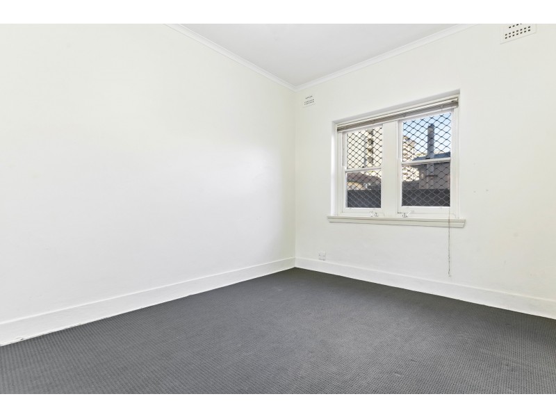 2/18a Railway Parade, Burwood NSW 2134