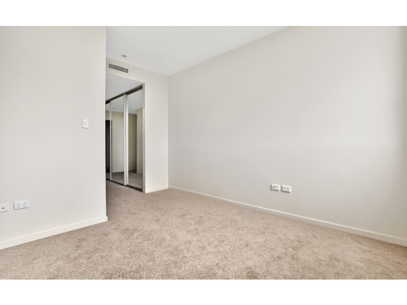 B204/86 Centenary Drive, Strathfield NSW 2135