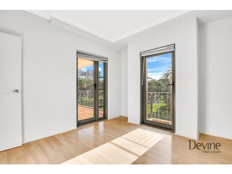 8/78 Burwood Road, Burwood NSW 2134