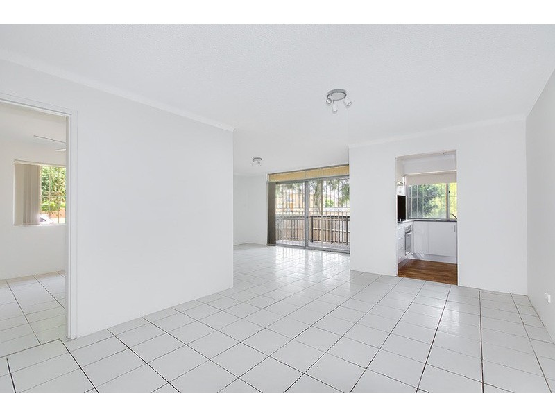 2/30-34 Birmingham Street, Merrylands NSW 2160